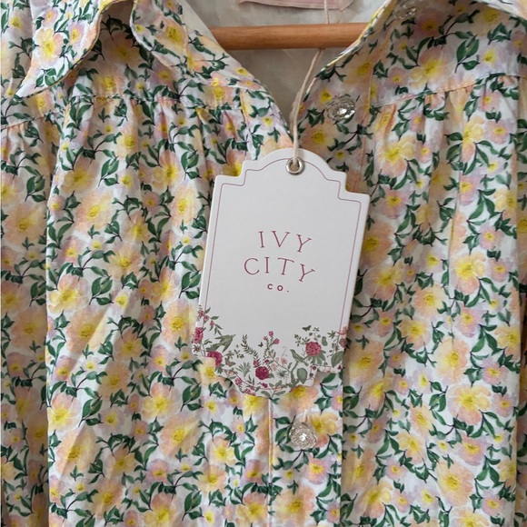 Ivy City Co Yellow Floral Dress - Picture 5 of 6